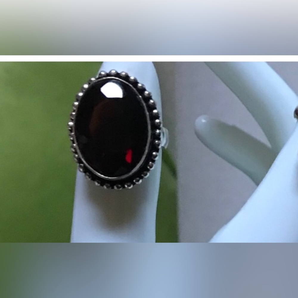Large Oval Garnet Handmade Cut Glass Ring Sz 6.5 Gift Box 🎁 NWOT